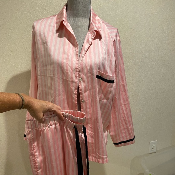 Victoria's Secret Pink Satin Pajama Set - Picture 1 of 5